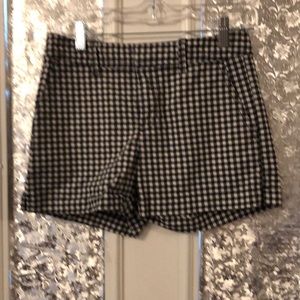 Gap shorts , size 00, black and white checker